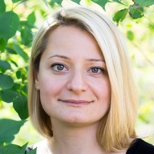 Meet your Posher, Julia